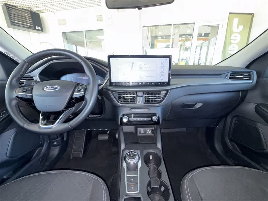 Thumbnail: 2024 Ford Escape - 14