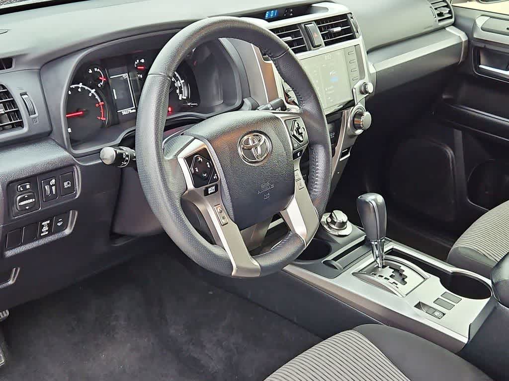 Thumbnail: 2024 Toyota 4Runner - 10