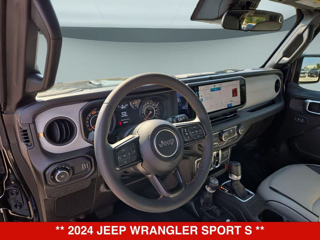 Thumbnail: 2024 Jeep Wrangler - 2