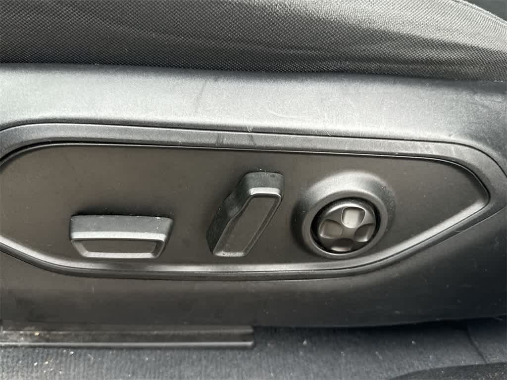 Thumbnail: 2023 Jeep Grand Cherokee L - 26