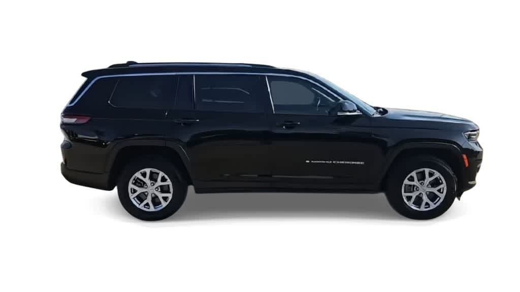 Thumbnail: 2022 Jeep Grand Cherokee - 9