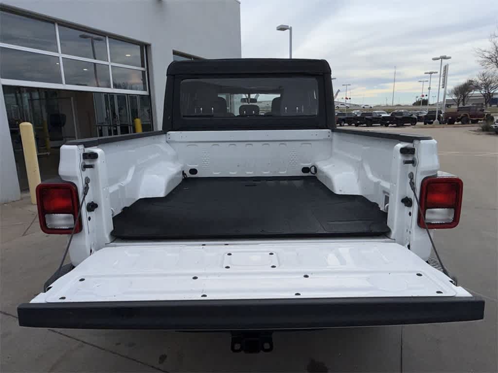 Thumbnail: 2023 Jeep Gladiator - 20