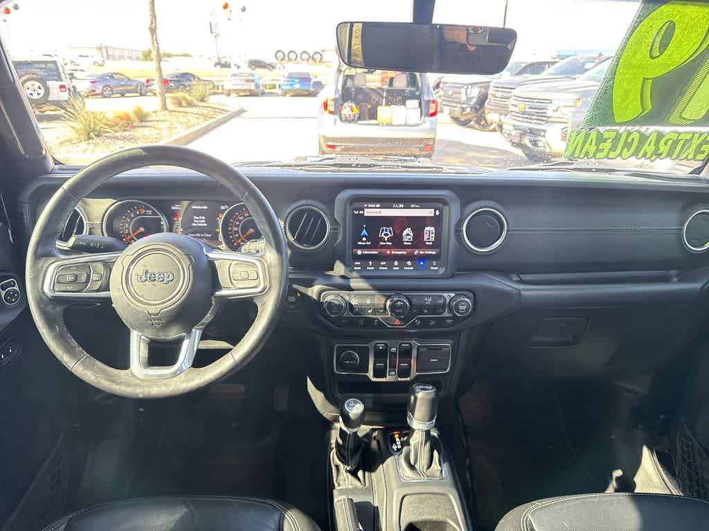 Thumbnail: 2019 Jeep Wrangler - 16