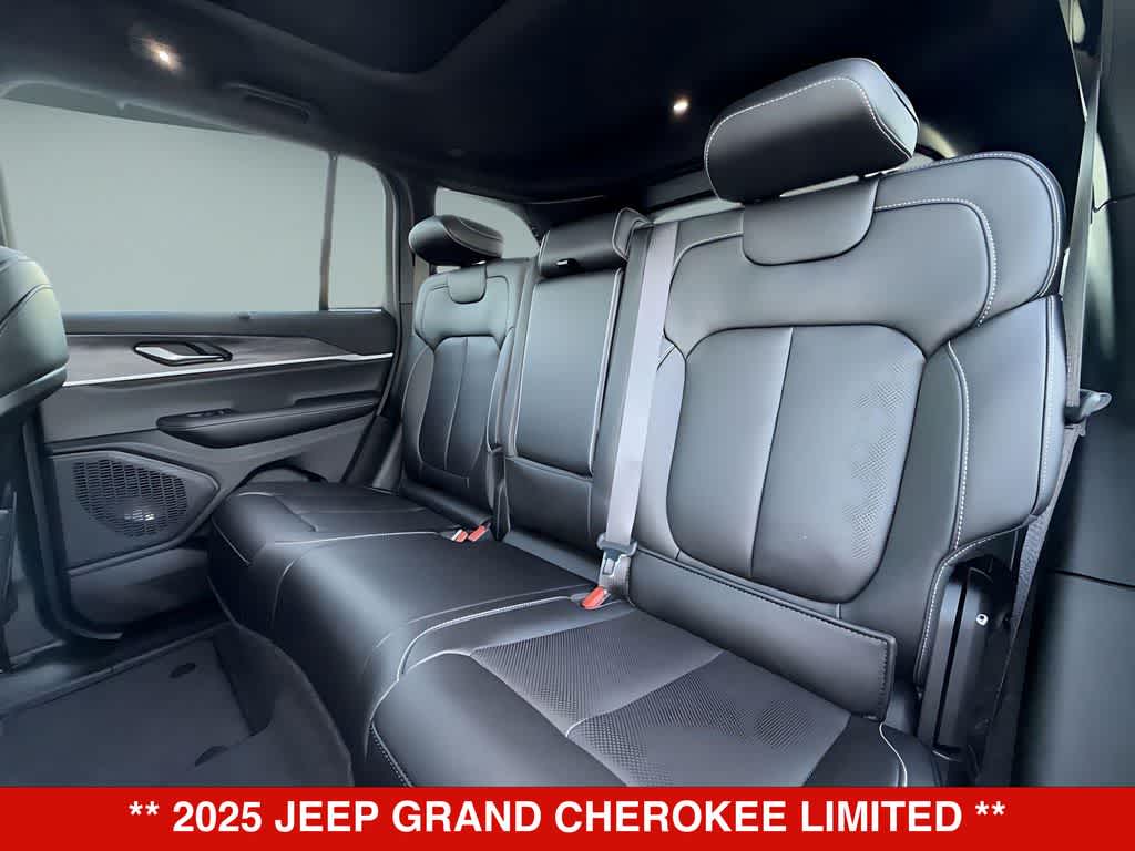 Thumbnail: 2025 Jeep Grand Cherokee - 12