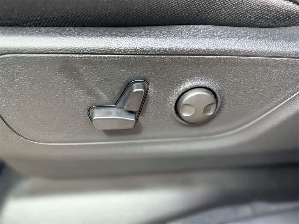 Thumbnail: 2026 RAM 1500 - 24