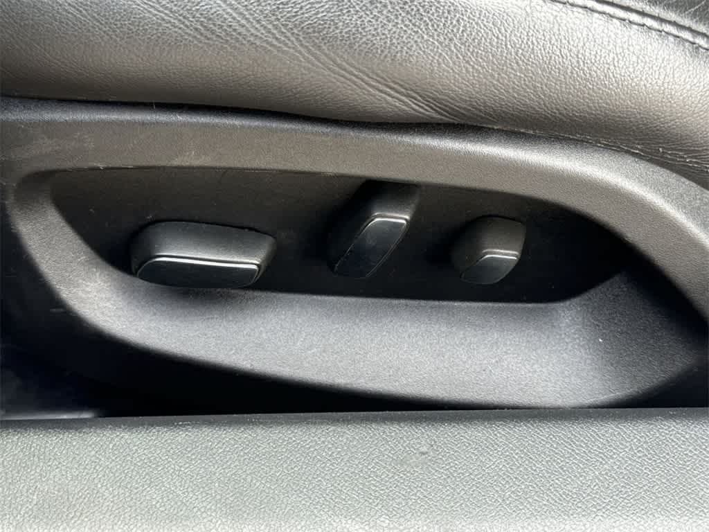 Thumbnail: 2016 Chevrolet Corvette - 21