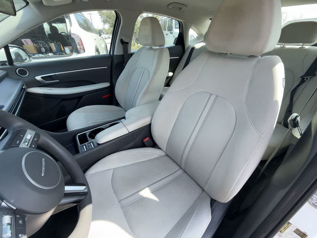 Thumbnail: 2024 Hyundai Sonata - 10