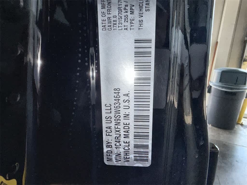 Thumbnail: 2025 Jeep Wrangler - 25