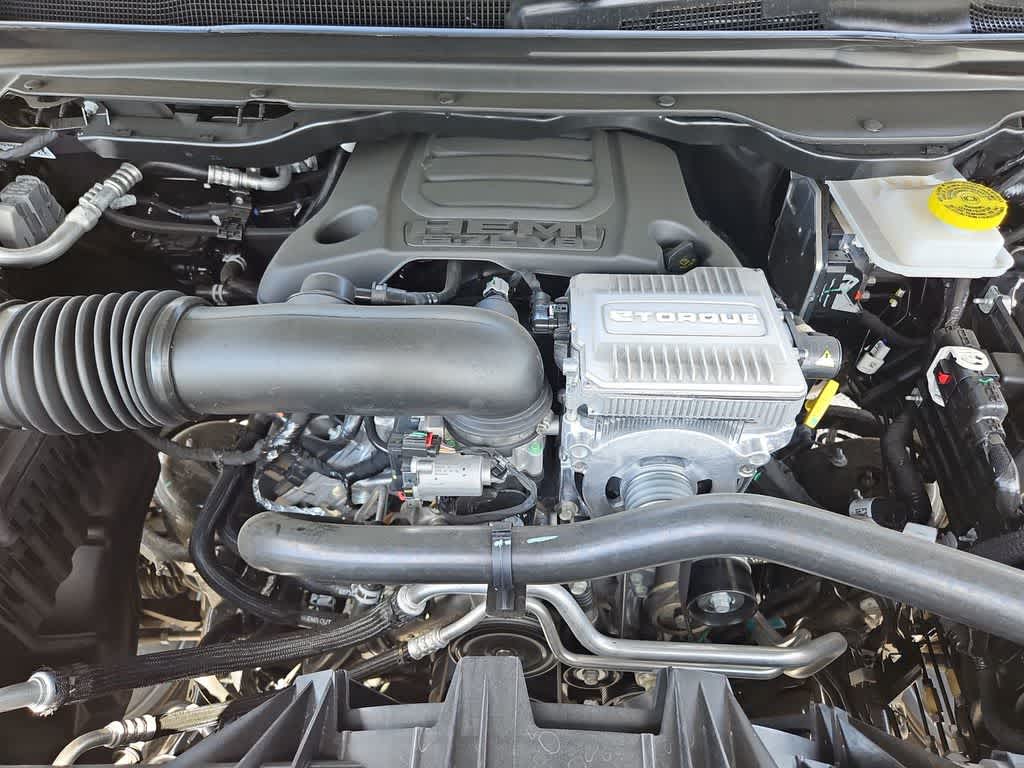 Thumbnail: 2026 RAM 1500 - 15