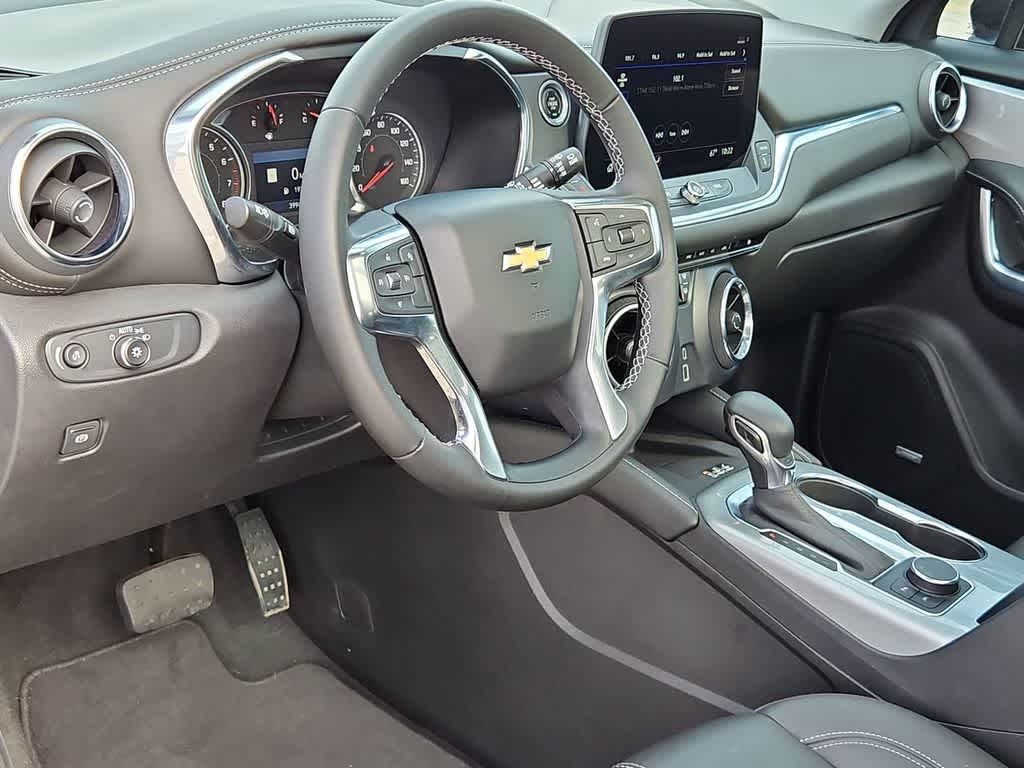 Thumbnail: 2024 Chevrolet Blazer - 10
