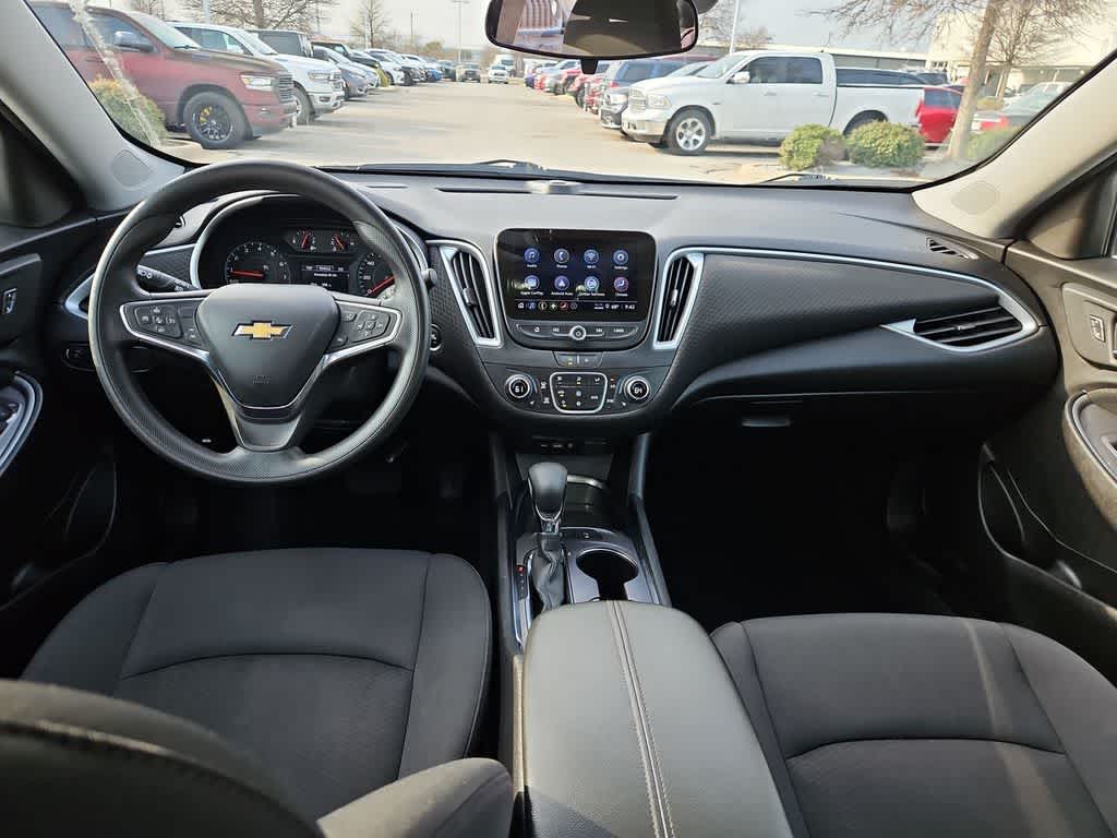 Thumbnail: 2024 Chevrolet Malibu - 10