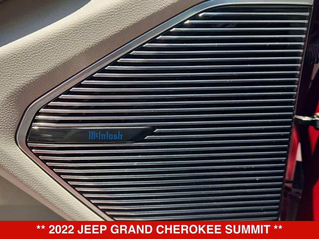 Thumbnail: 2022 Jeep Grand Cherokee - 30