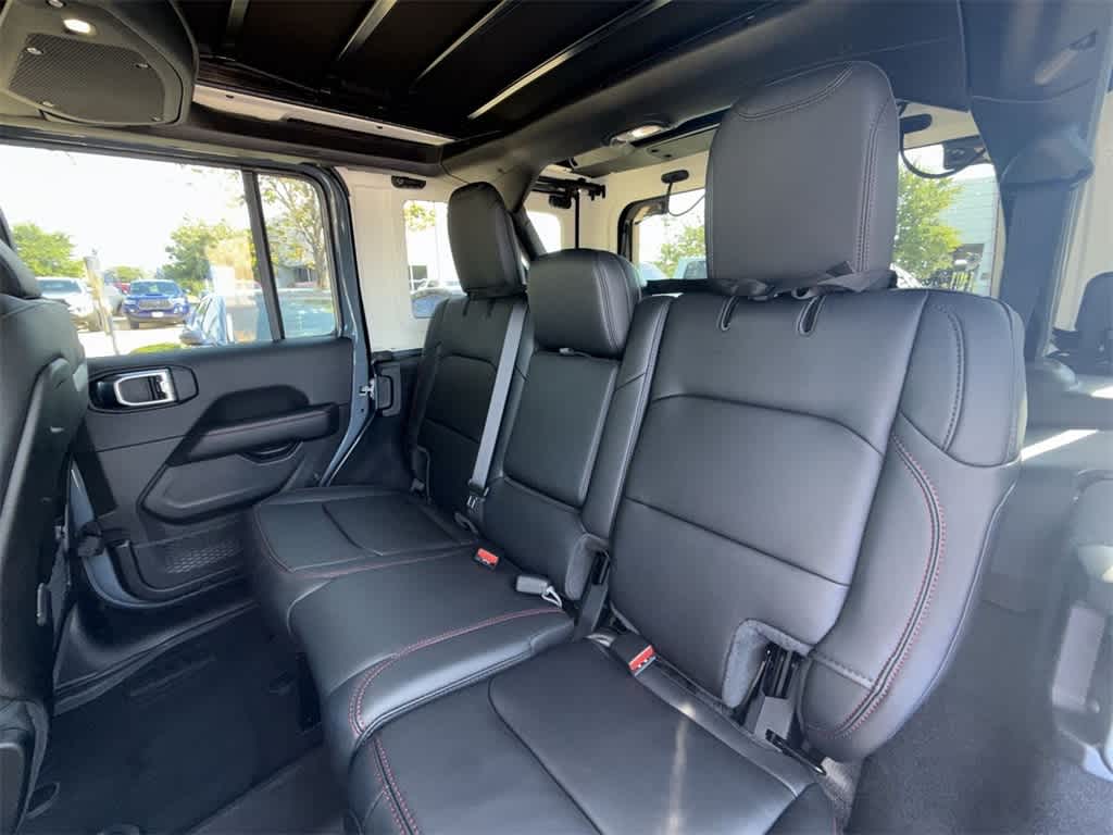 Thumbnail: 2025 Jeep Wrangler - 13