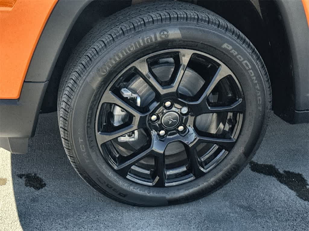 Thumbnail: 2026 Jeep Compass - 9