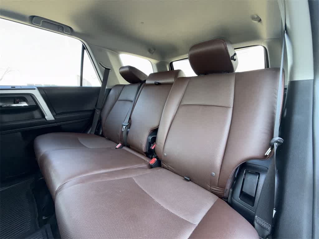 Thumbnail: 2022 Toyota 4Runner - 14