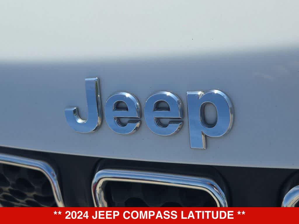Thumbnail: 2024 Jeep Compass - 11