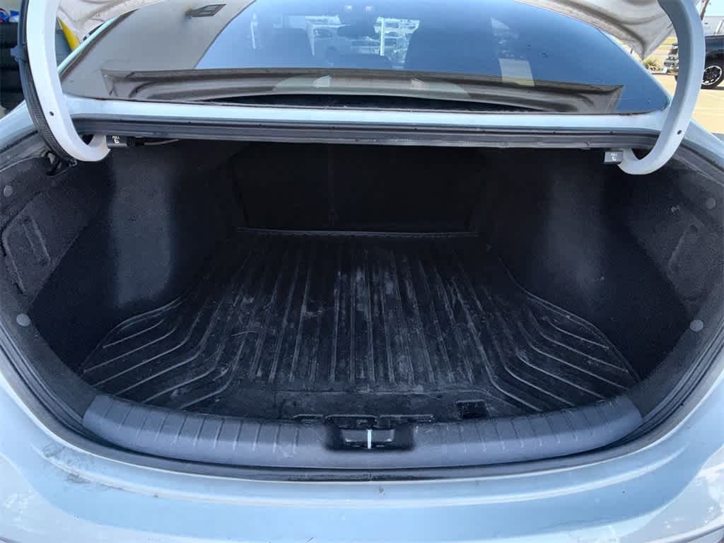 Thumbnail: 2022 Kia Forte - 21