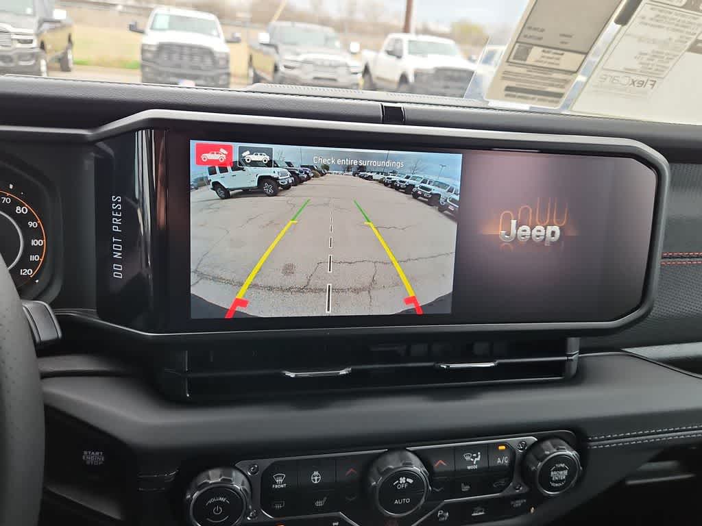 Thumbnail: 2026 Jeep Wrangler - 33