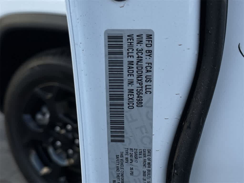 Thumbnail: 2023 Jeep Compass - 25