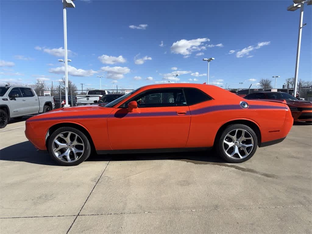 Thumbnail: 2016 Dodge Challenger - 3