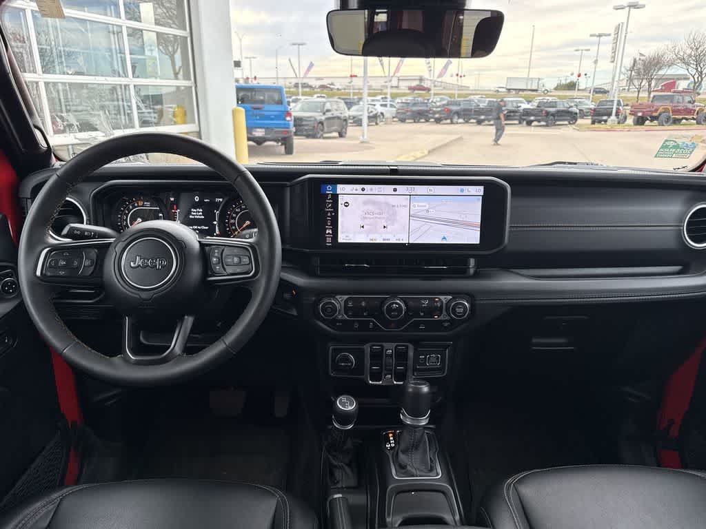 Thumbnail: 2025 Jeep Gladiator - 15