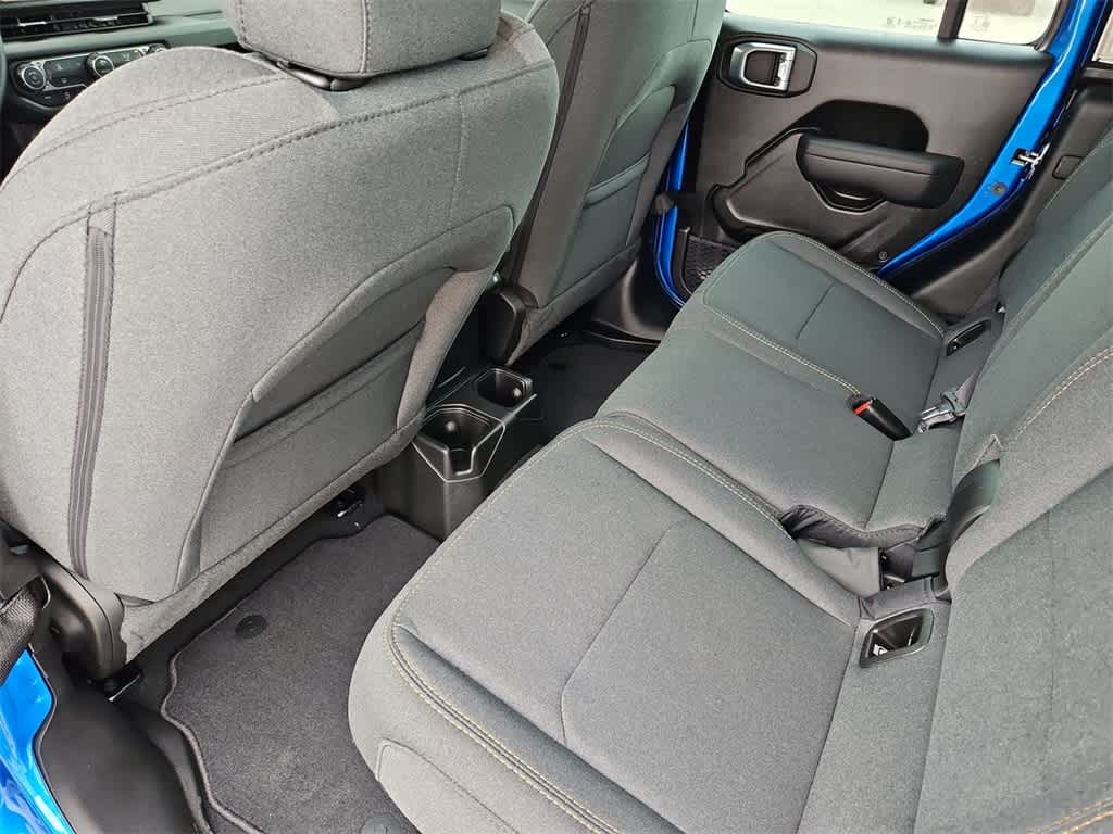 Thumbnail: 2026 Jeep Gladiator - 19