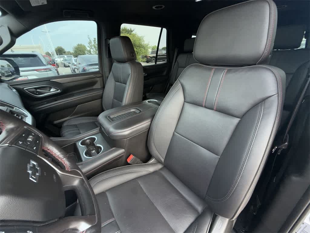 Thumbnail: 2022 Chevrolet Tahoe - 10
