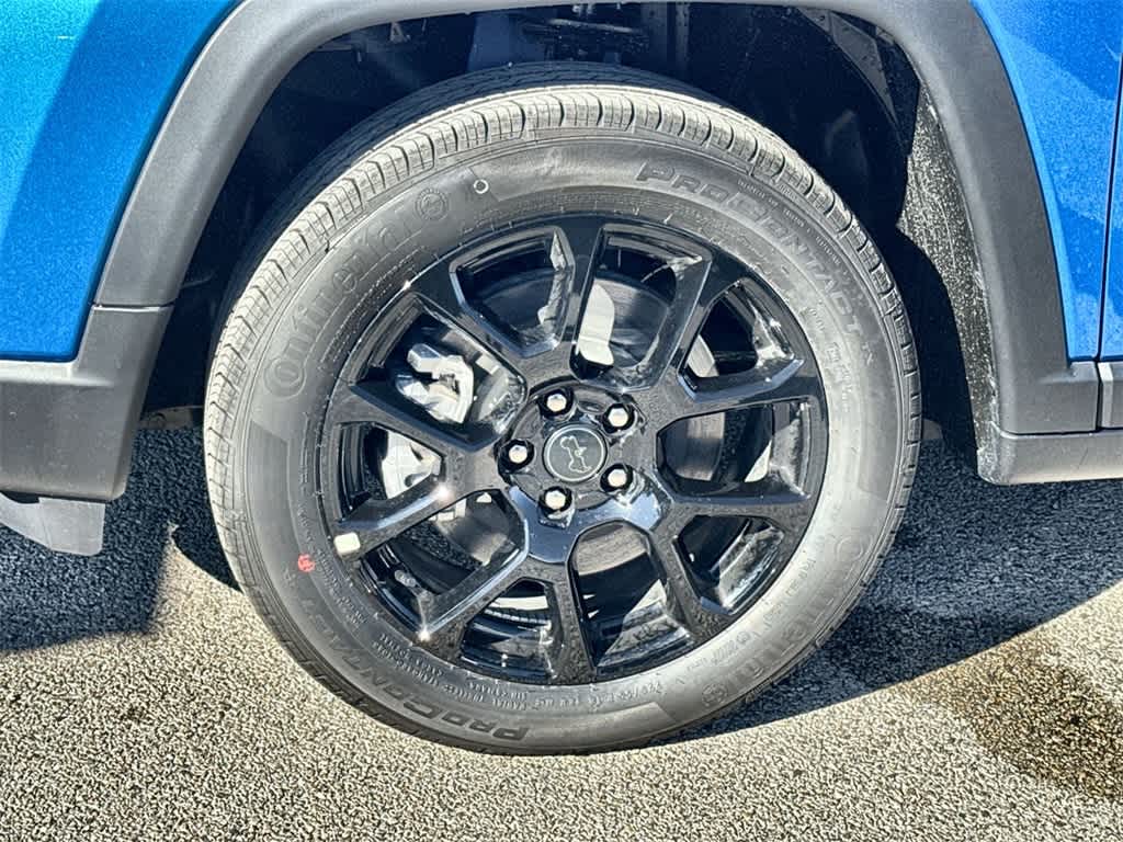 Thumbnail: 2026 Jeep Compass - 9