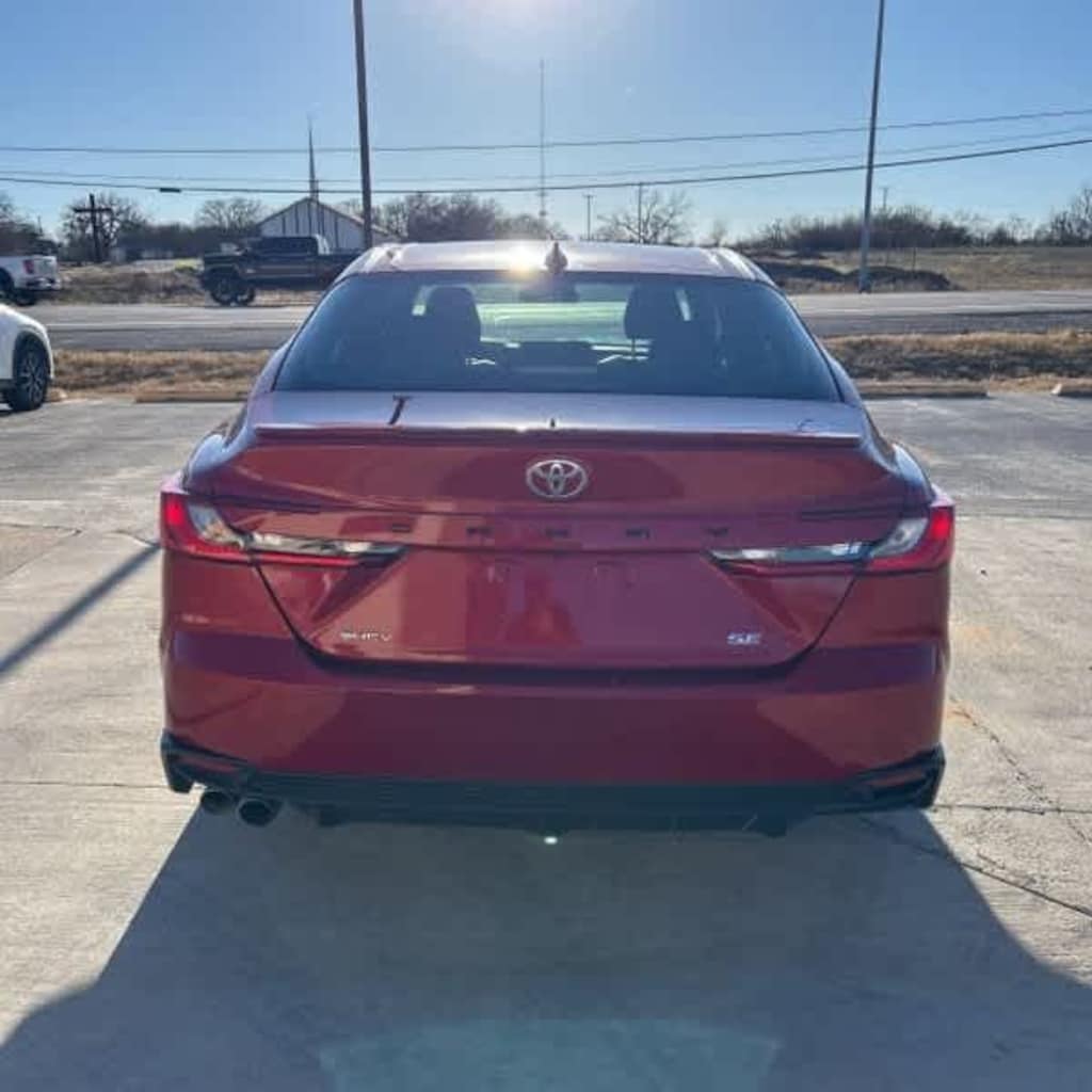 Used 2025 Toyota Camry SE Sedan