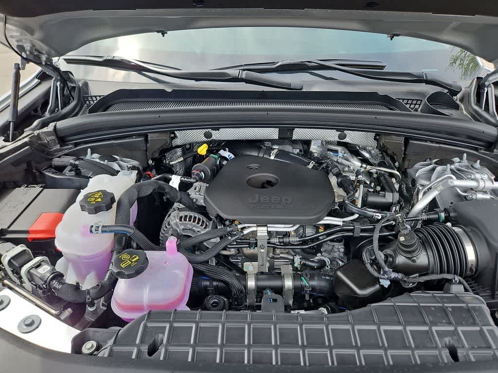 Thumbnail: 2026 Jeep Grand Cherokee - 15