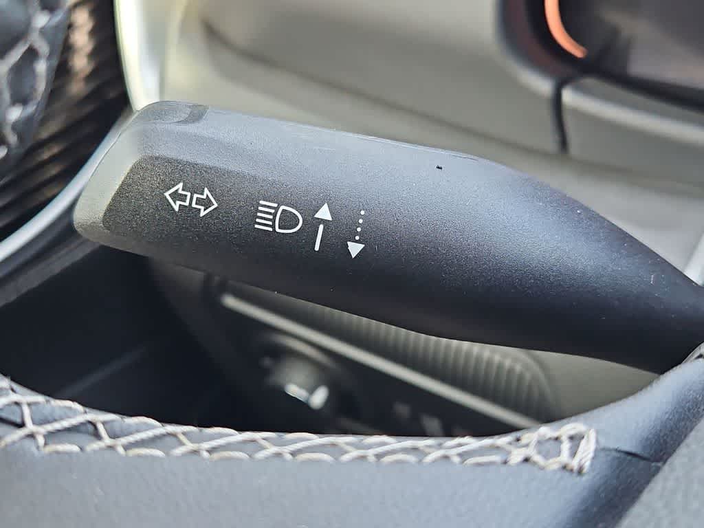 Thumbnail: 2026 Jeep Grand Wagoneer - 29