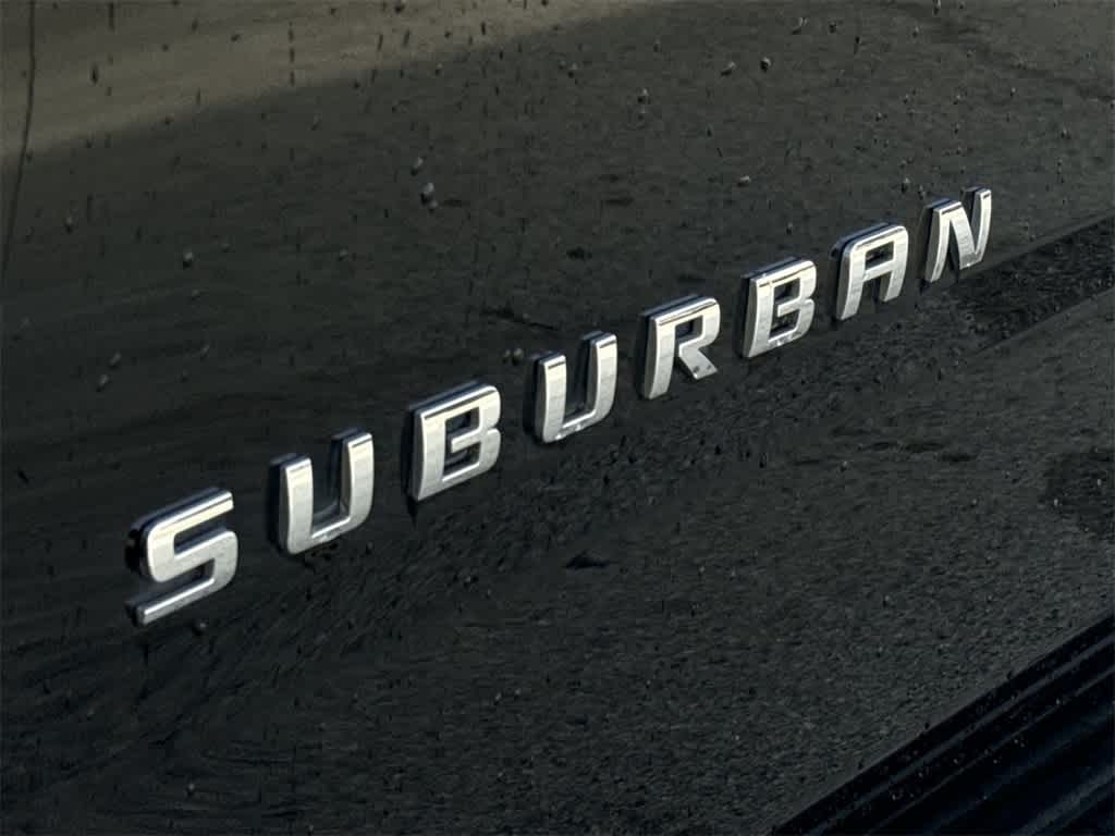 Thumbnail: 2018 Chevrolet Suburban - 8