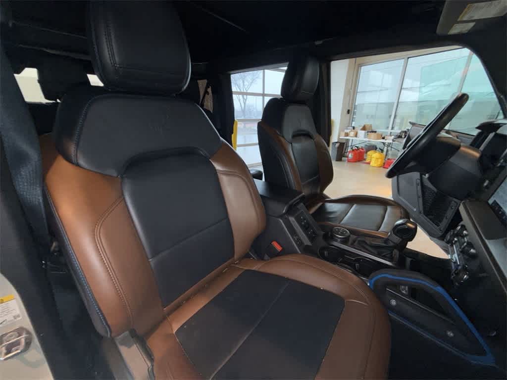 Thumbnail: 2022 Ford Bronco - 14