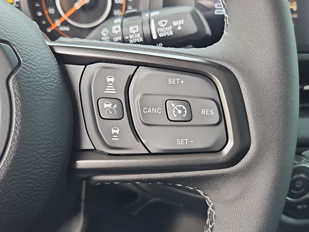 Thumbnail: 2026 Jeep Wrangler - 25