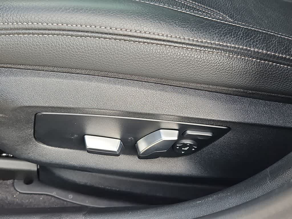 Thumbnail: 2020 BMW 5 Series - 18