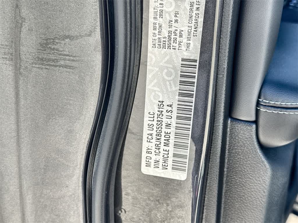 Thumbnail: 2025 Jeep Grand Cherokee L - 28