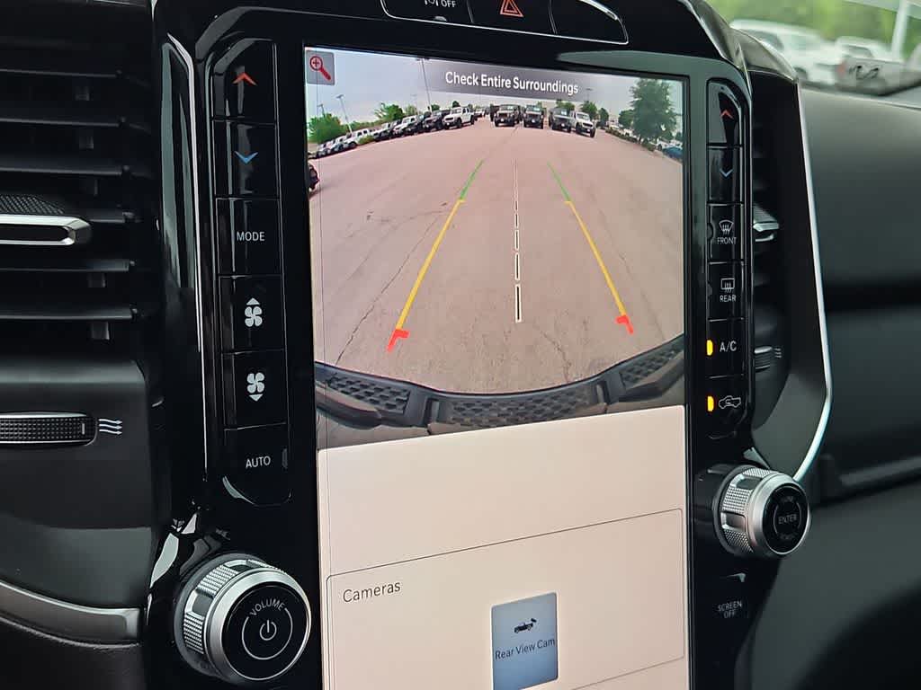 Thumbnail: 2026 RAM 1500 - 32