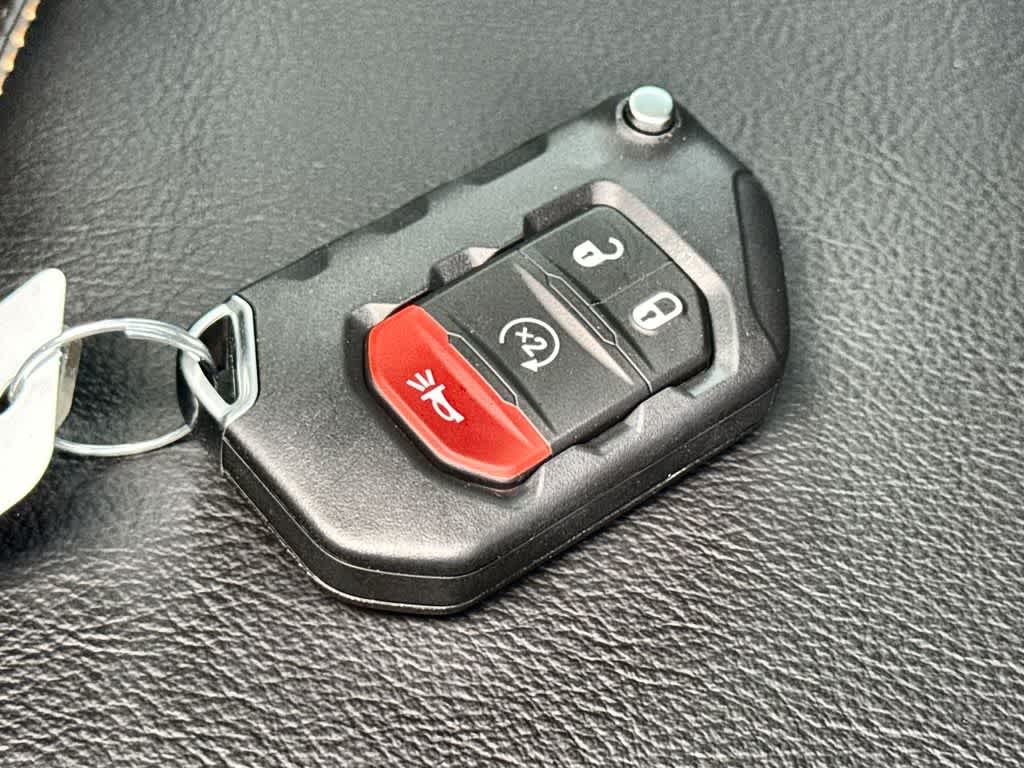 Thumbnail: 2026 Jeep Gladiator - 22