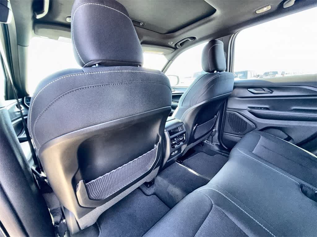 Thumbnail: 2025 Jeep Grand Cherokee - 12