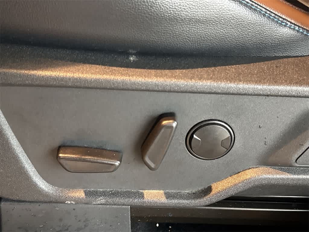 Thumbnail: 2022 Ford Bronco - 24