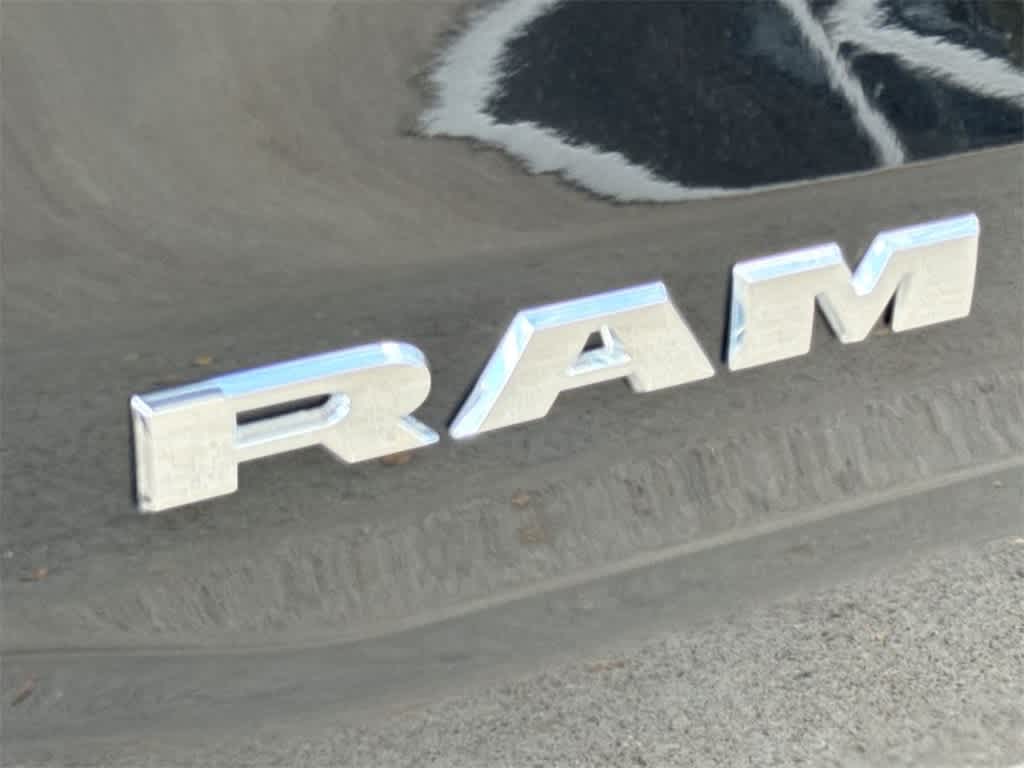 Thumbnail: 2025 RAM 1500 - 9