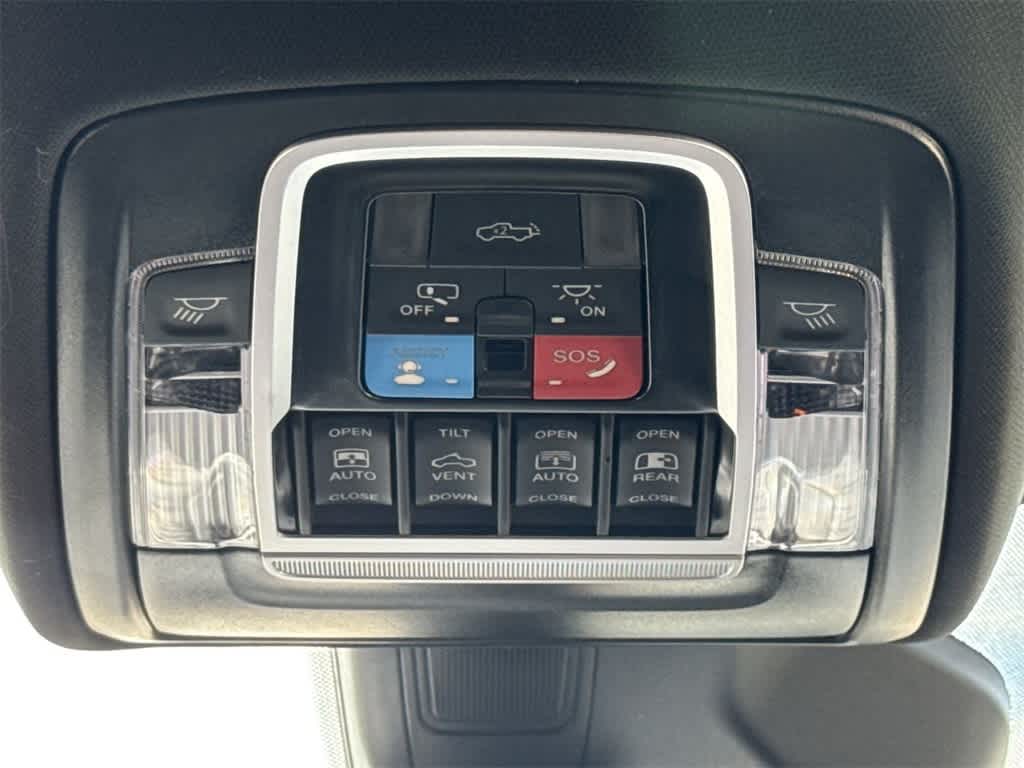 Thumbnail: 2026 RAM 1500 - 19