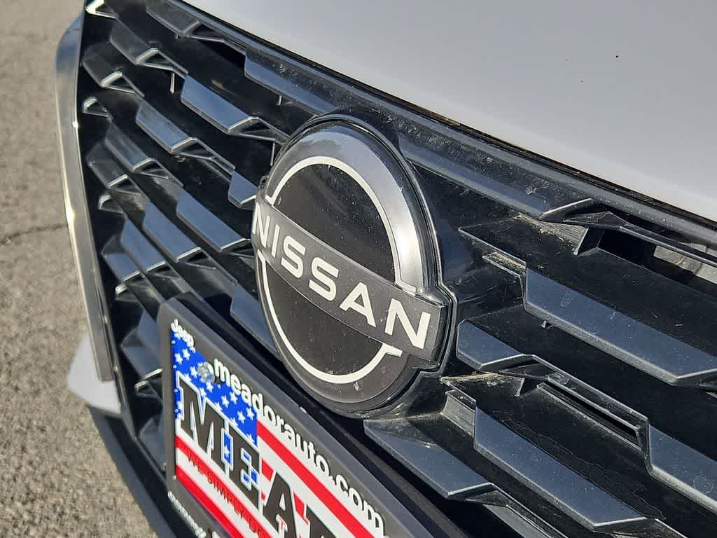 Thumbnail: 2024 Nissan Altima - 12