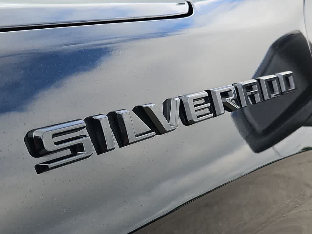 Thumbnail: 2020 Chevrolet Silverado 1500 - 13