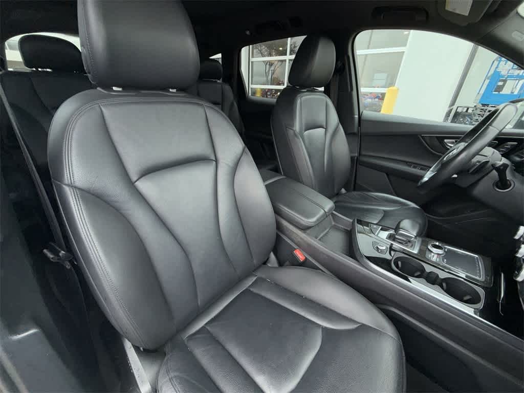 Thumbnail: 2018 Audi Q7 - 16