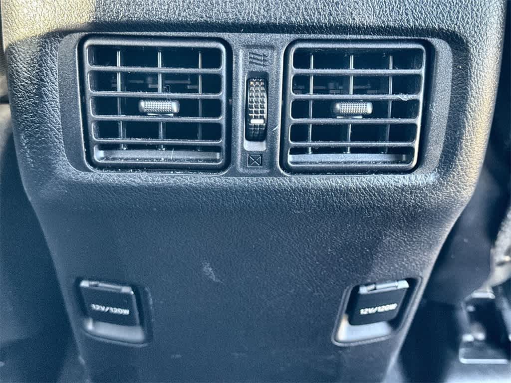 Thumbnail: 2017 Toyota 4Runner - 23