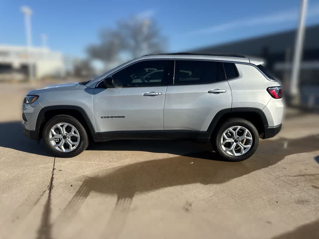 Thumbnail: 2026 Jeep Compass - 3