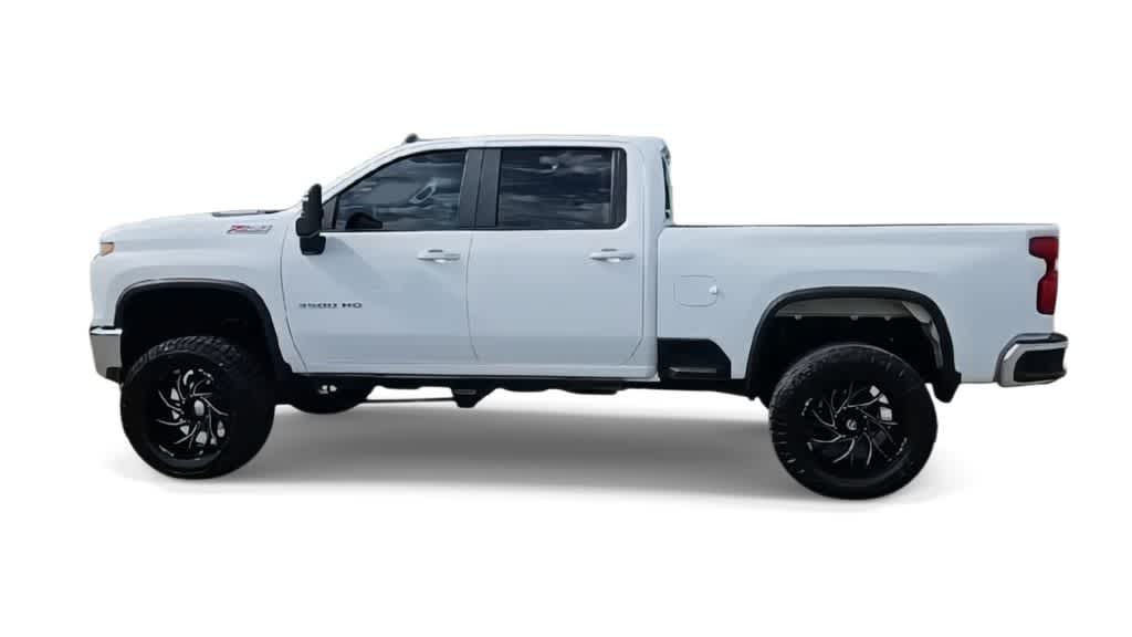 Thumbnail: 2022 Chevrolet Silverado 3500 - 5