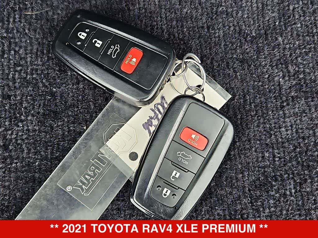 Thumbnail: 2021 Toyota RAV4 - 36