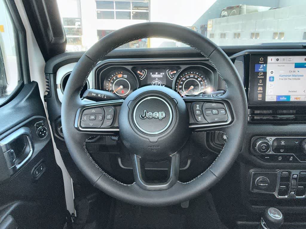 Thumbnail: 2025 Jeep Wrangler - 14